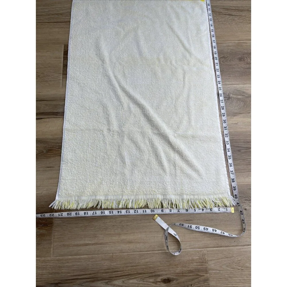 JCPenney VINTAGE Floral Bath Towel Set Yellow White Fringe Cotton Blend 2 pc Set